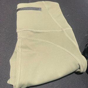 Army / Sage Green IVL active legging
